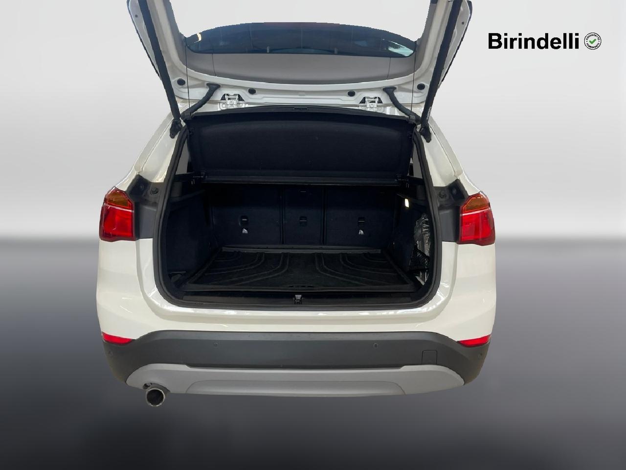 BMW X1 (F48) - X1 xDrive18d Business