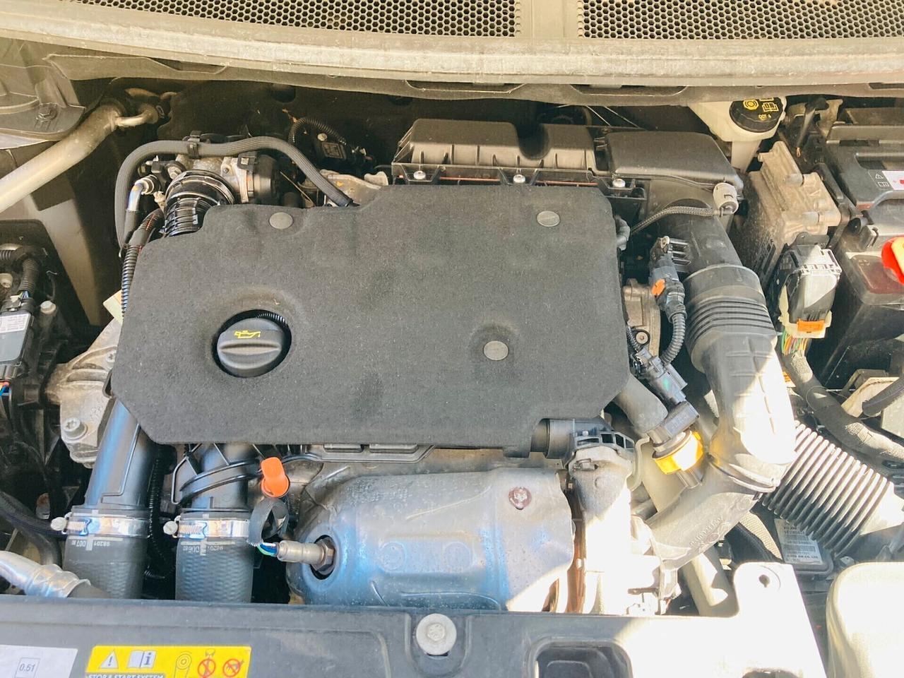 Peugeot 3008 1.5 HDI -X NEOPATENTATI- 2020