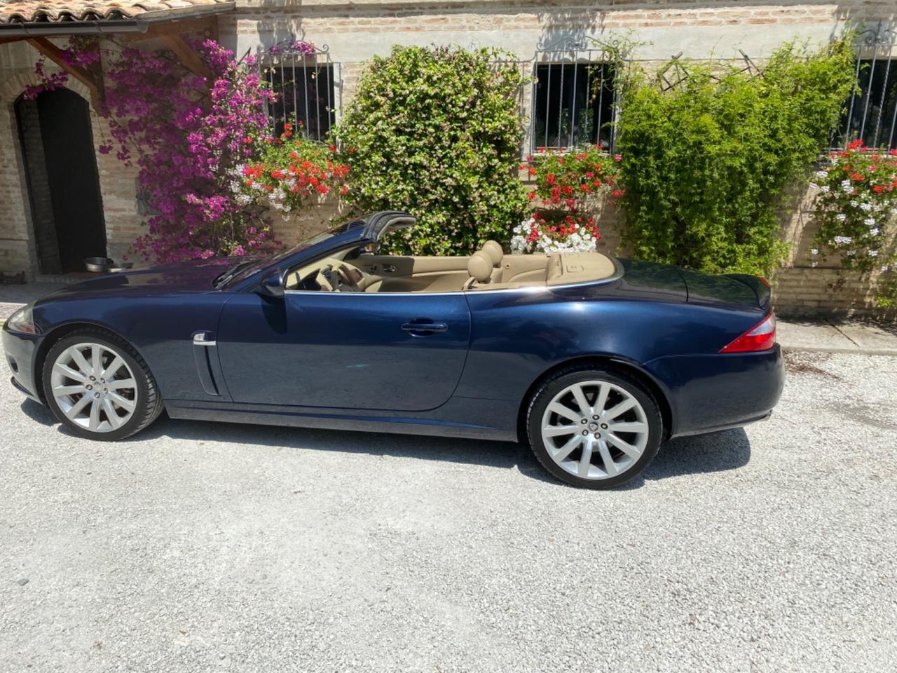 Jaguar XK 4.2 V8 Convertibile