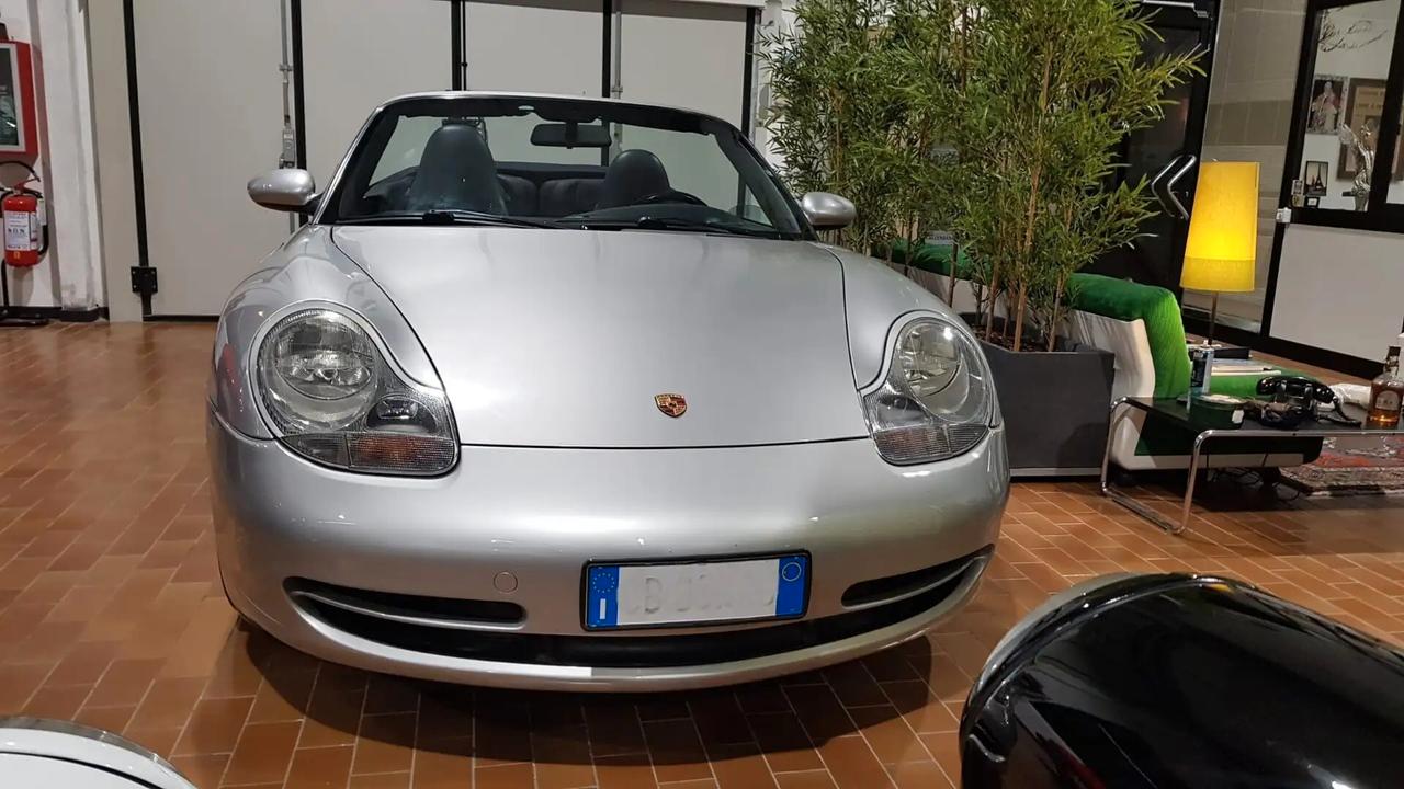 996 911 Porsche Carrera Cabriolet asi Italia Book