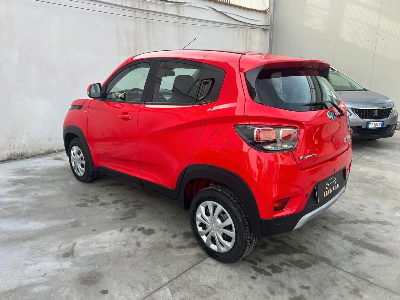 MAHINDRA KUV100 1.2 VVT K6+ 2025!!!