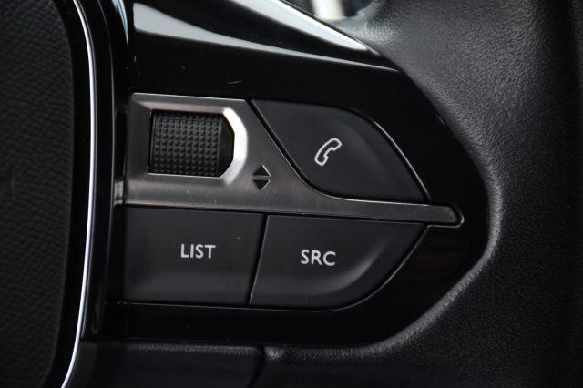 PEUGEOT 2008 BlueHDi 130 S&S EAT8 Allure