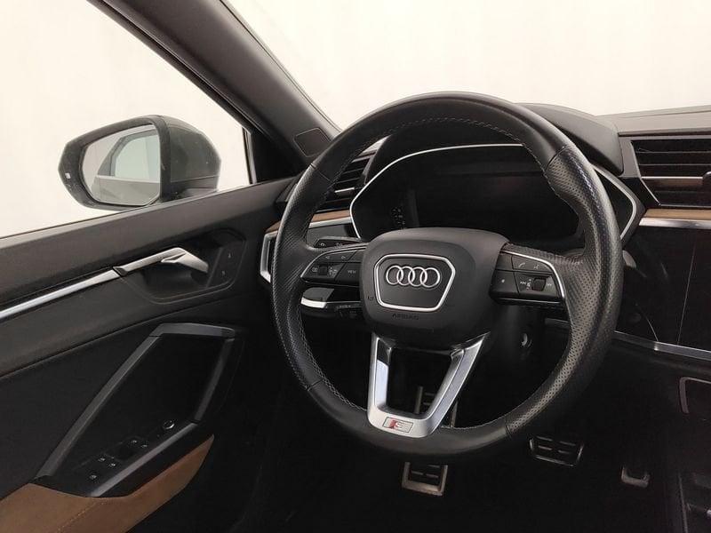 Audi Q3 SPB 35 TDI S tronic!S LINE!NAVI!CAR PLAY!PDC