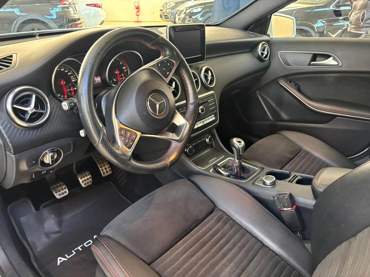 Mercedes-benz A 180 A 180 d Premium amg