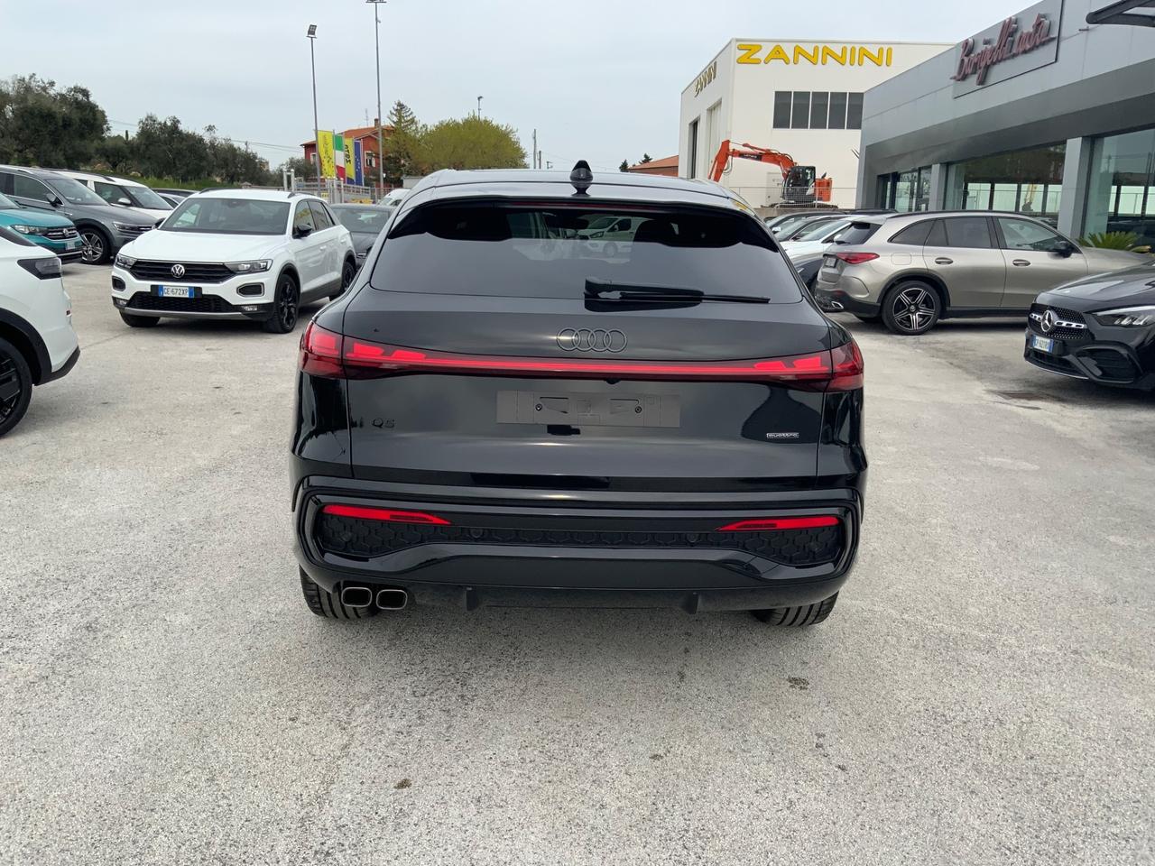 Audi Q5 SPB TDI 150 kW mHEV+ S tronic quattro line edition LISTINO 97500€ FULL