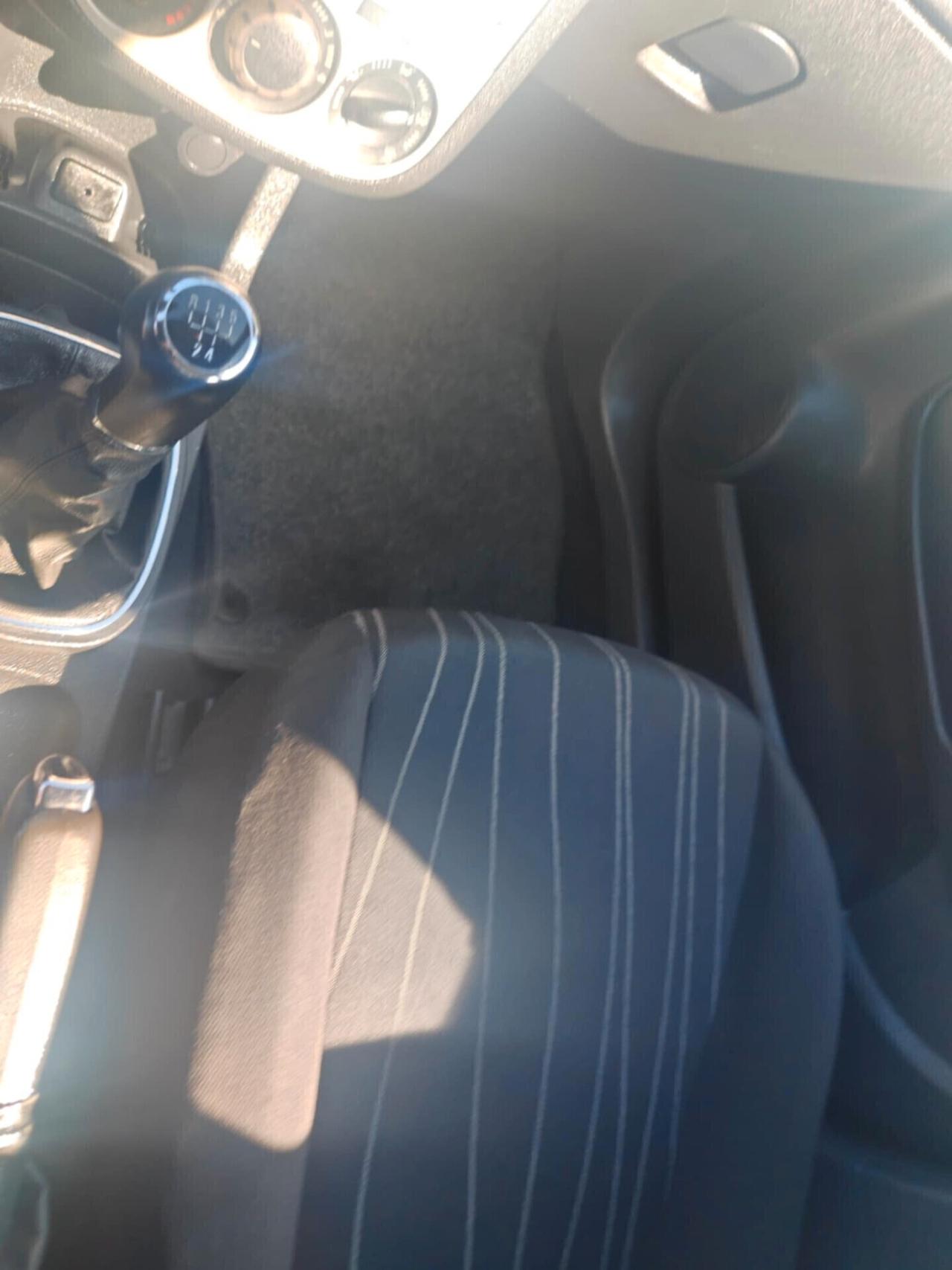 Opel Corsa 1.2 5 porte Enjoy