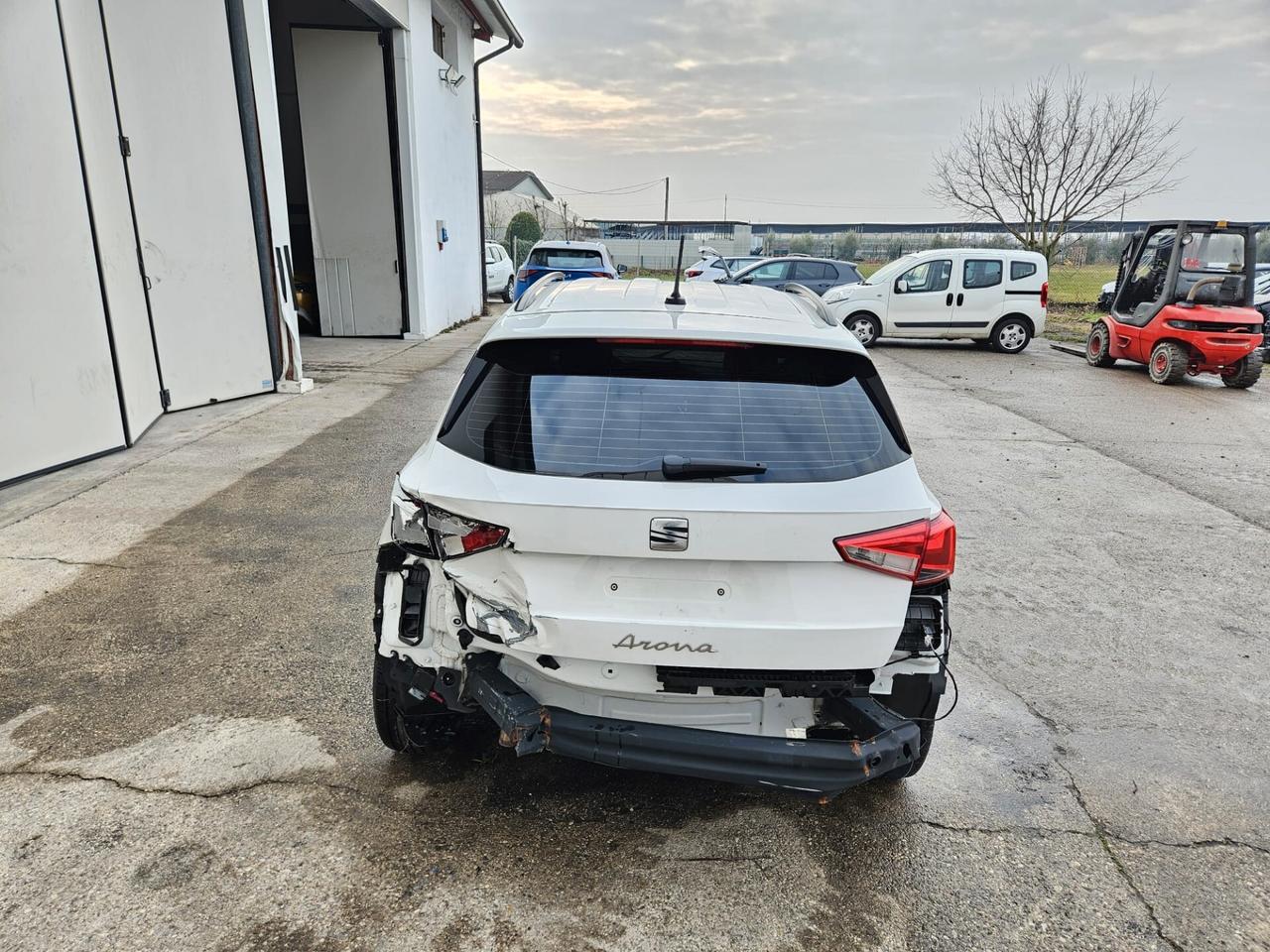 SEAT Arona 1.0 ecotsi FR 95cv INCIDENTATA