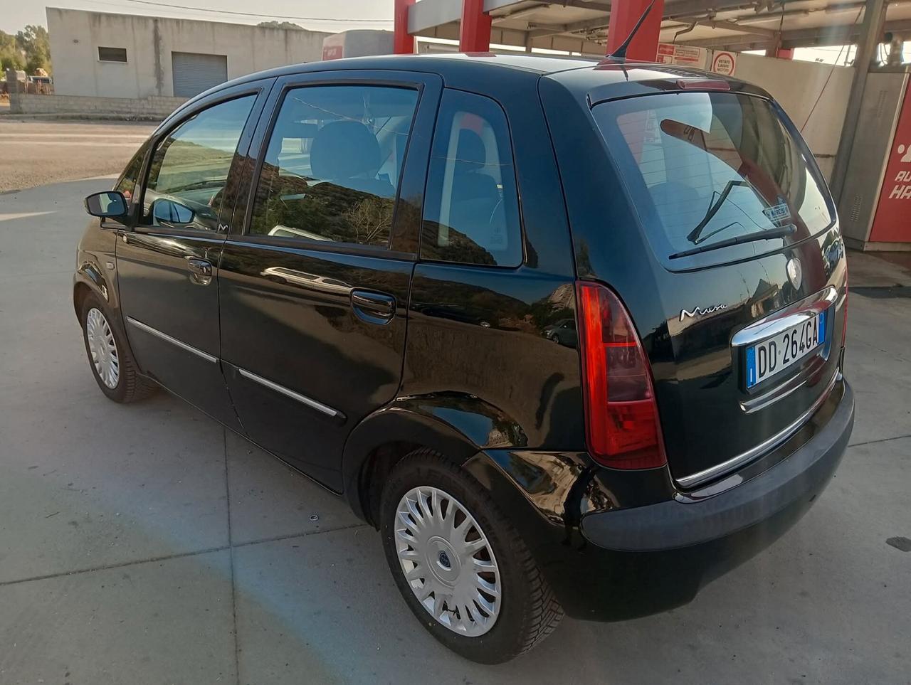 Lancia MUSA 1.3 Multijet 16V 90 CV Platino Plus