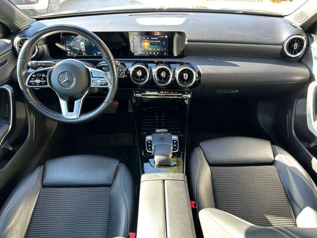 MERCEDES-BENZ A 180 d Automatic Progressive