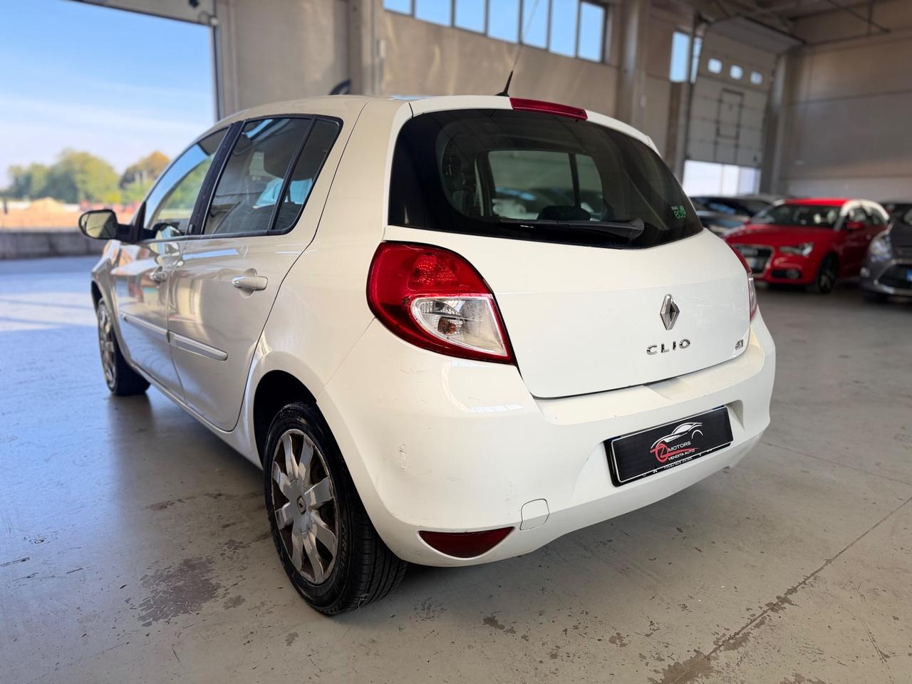 Renault Clio 1.5 dCi 75CV 5 porte Dynamique NEOPATENTATI