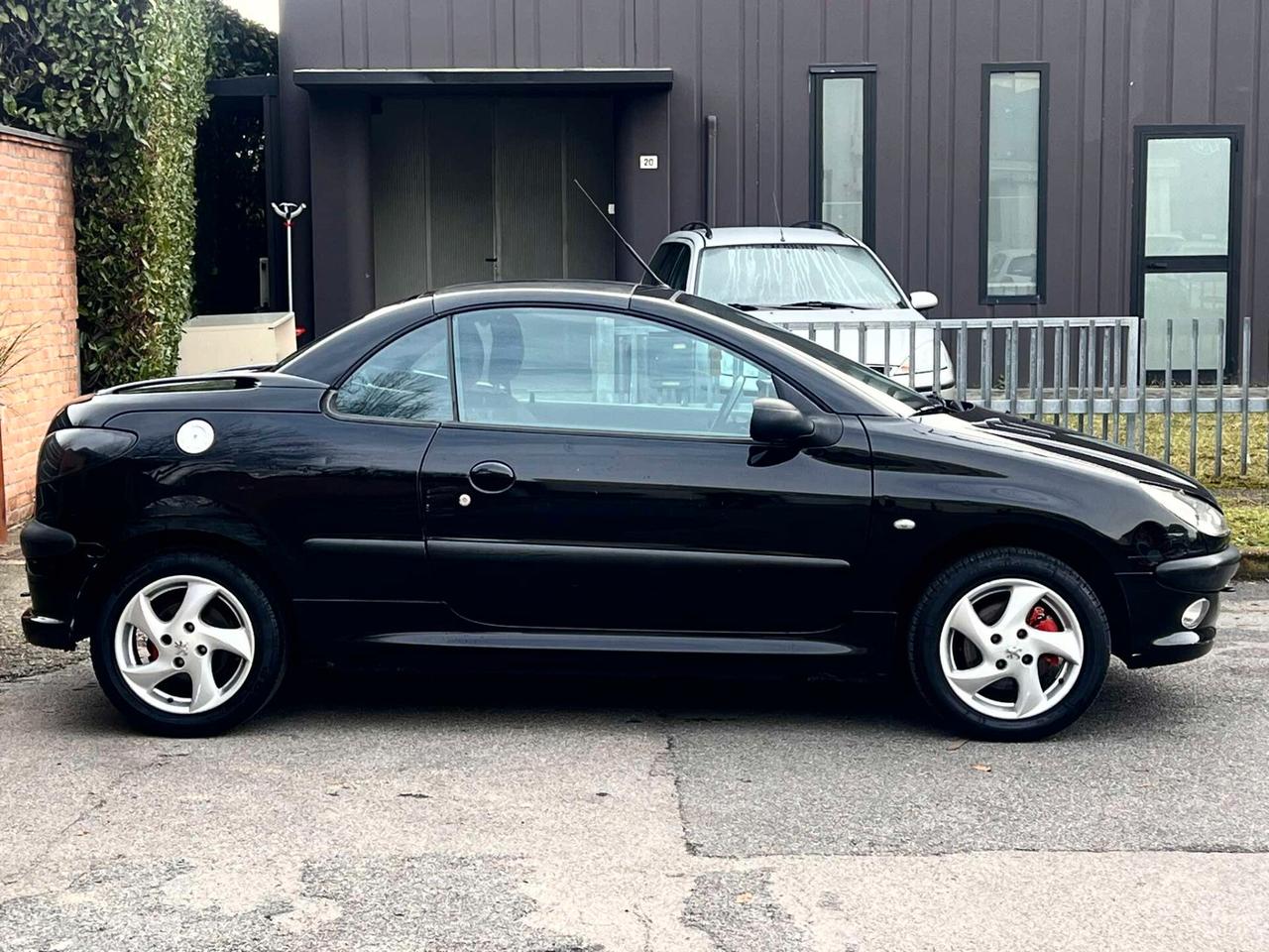 Peugeot 206 1.6i Cabrio-169.000-U.Prop-Tag.Cert-2002