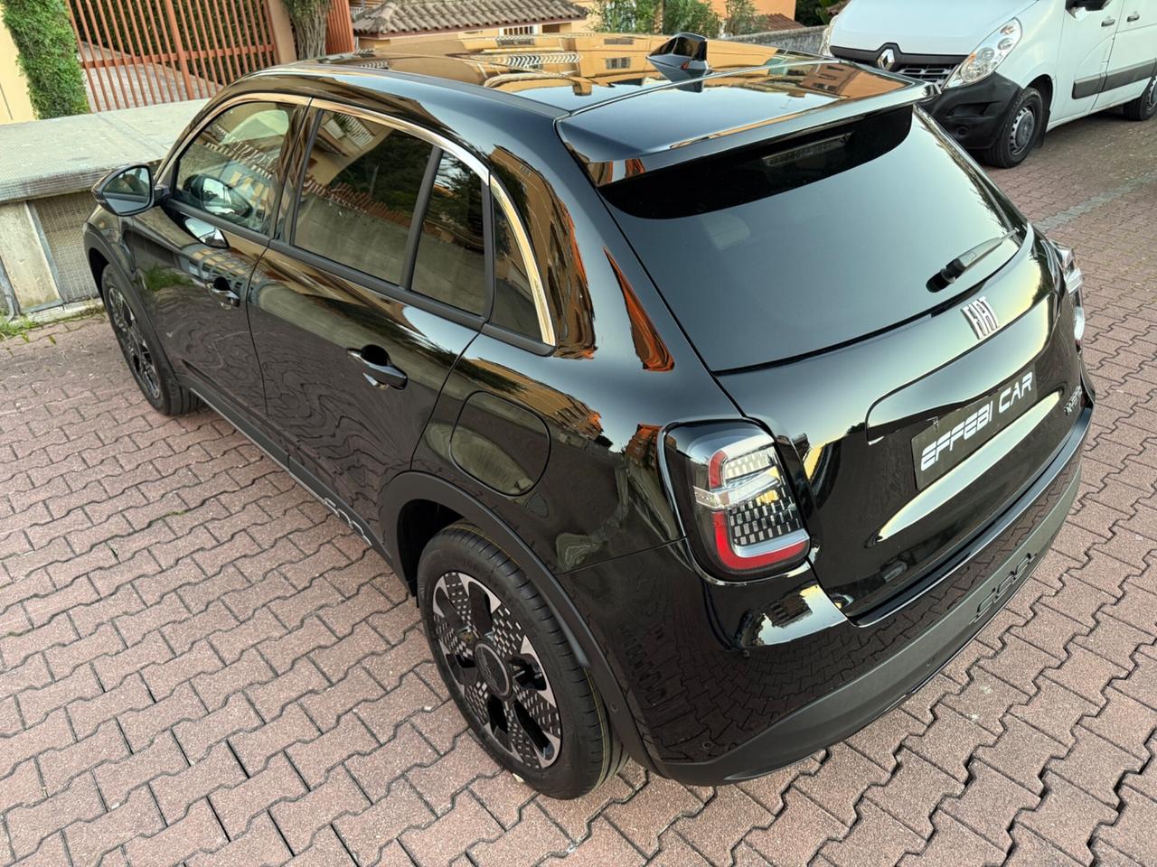 Fiat 600 Hybrid 145 CV DCT MHEV La Prima