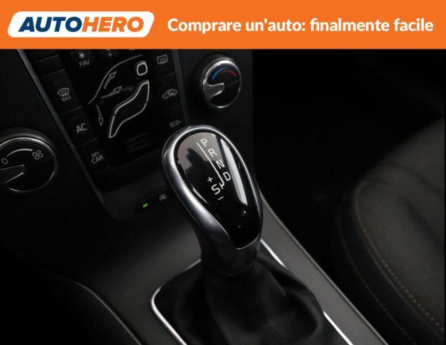 VOLVO V40 Cross Country D2 Geartronic Business Plus