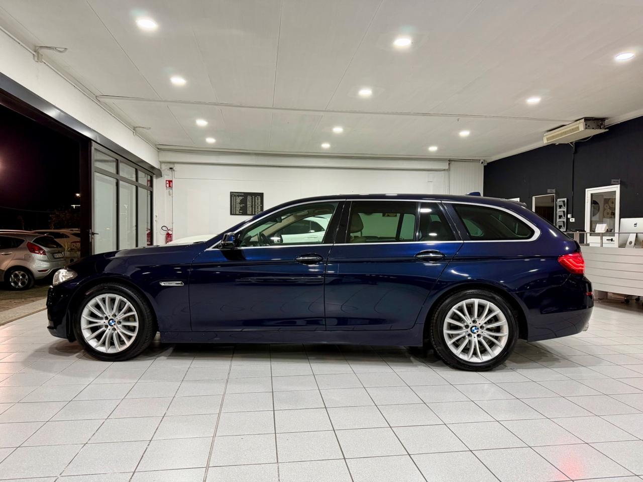 Bmw 525 525d xDrive Touring Luxury