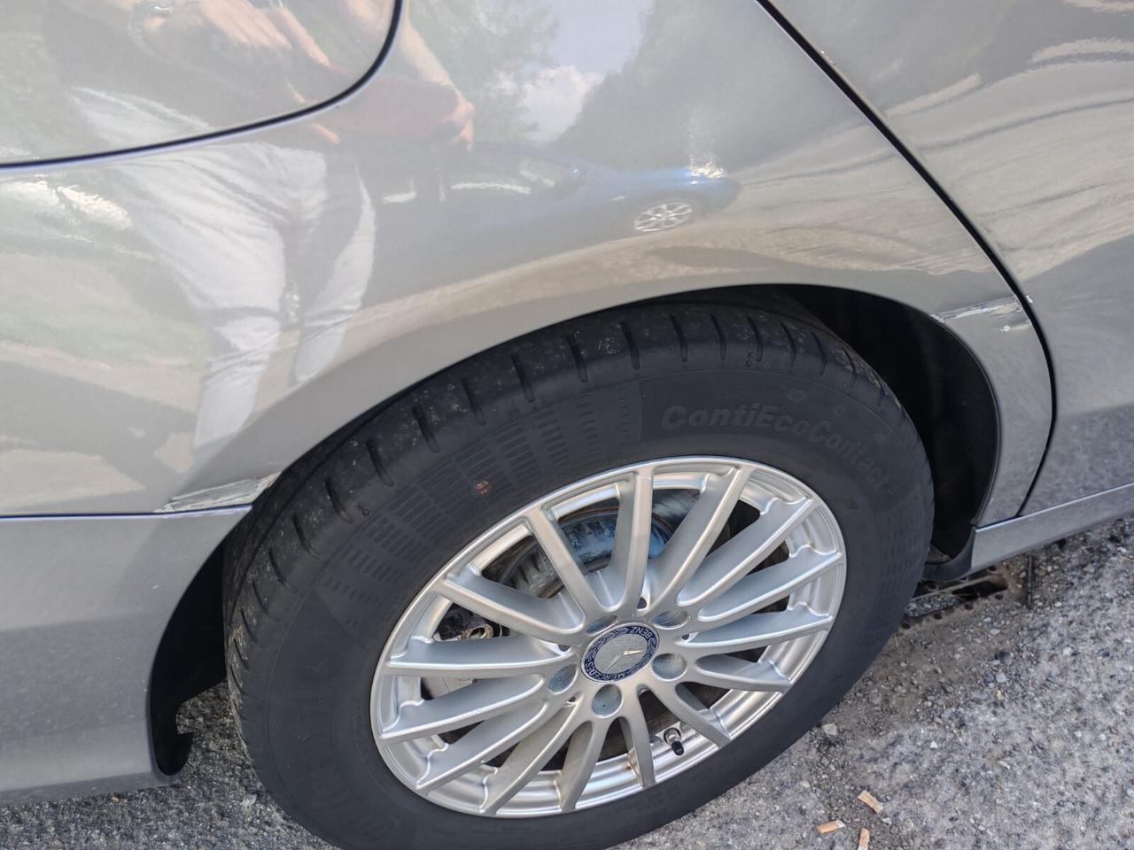 Mercedes-benz C 220 200 d Auto Premium