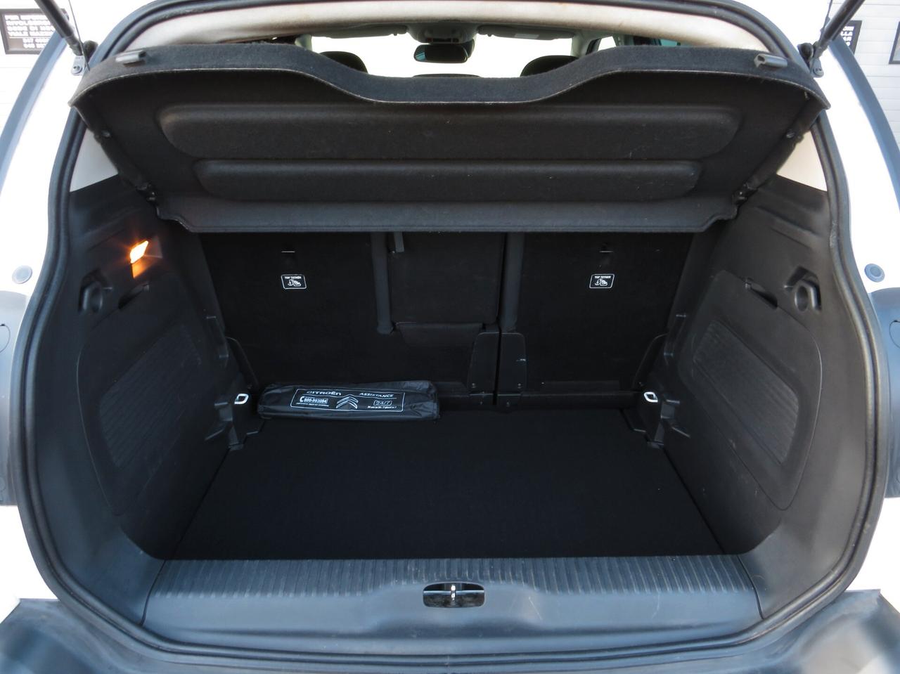 Citroen C3 Aircross 1.5 EAT-6 bluehdi Shine. sens ant-post/navi