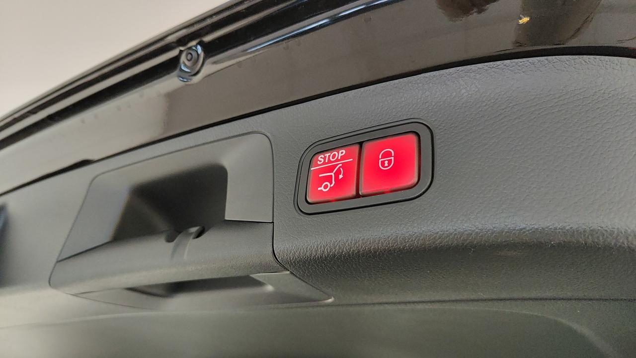 Mercedes-Benz GLA 200 d automatic