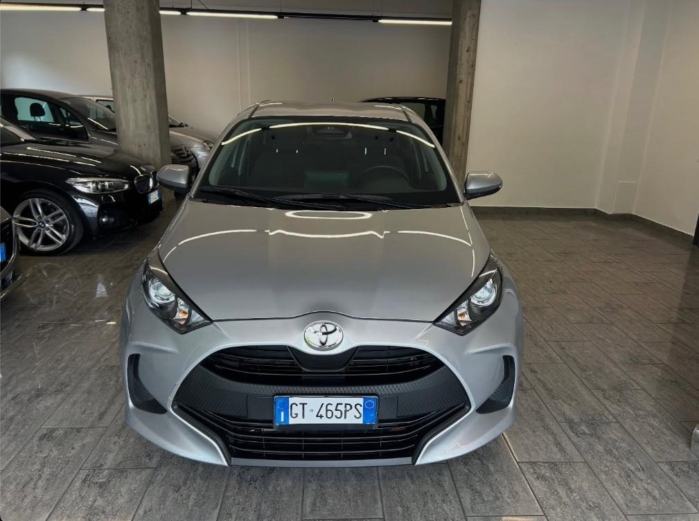 Toyota Yaris 1.5 Hybrid 5 porte Active