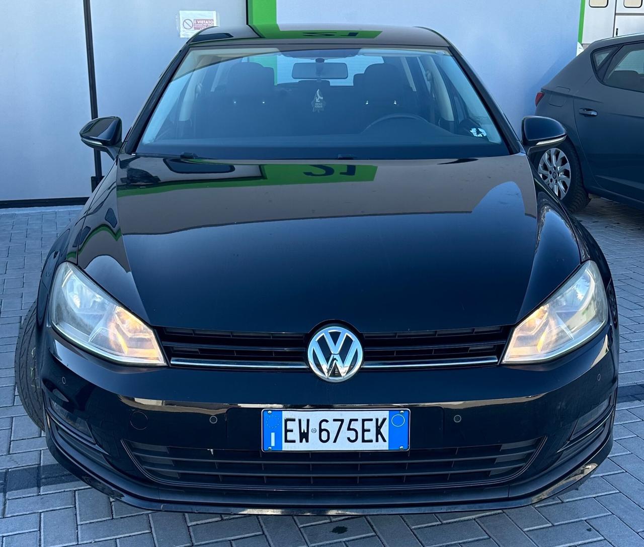 Volkswagen Golf 1.6 TDI ADATTA A NEOPATENTATI