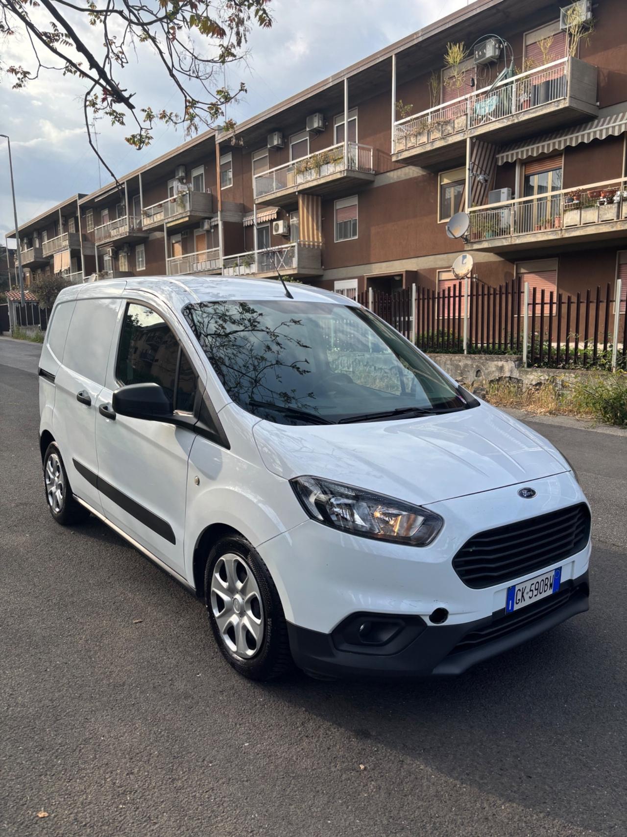 Ford Transit Courier 1.5 TDCi 2022