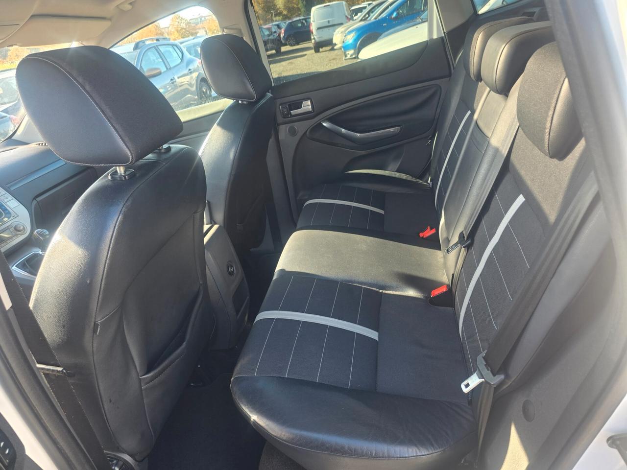 Ford Kuga Kuga+ 2.0 TDCi 140 CV 2WD DPF