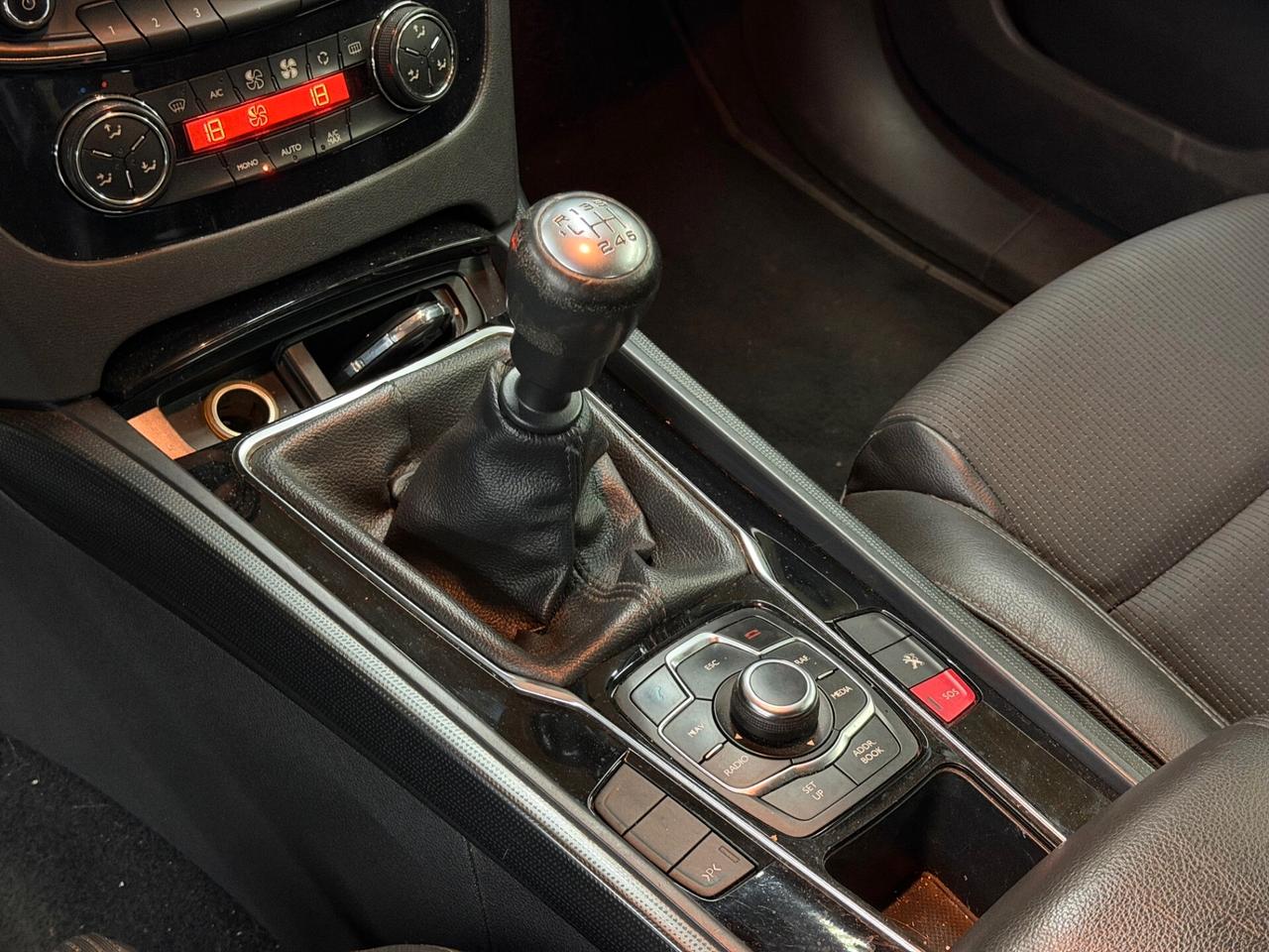 Peugeot 508 2.0 HDI 140CV - GARANZIA 12 MESI