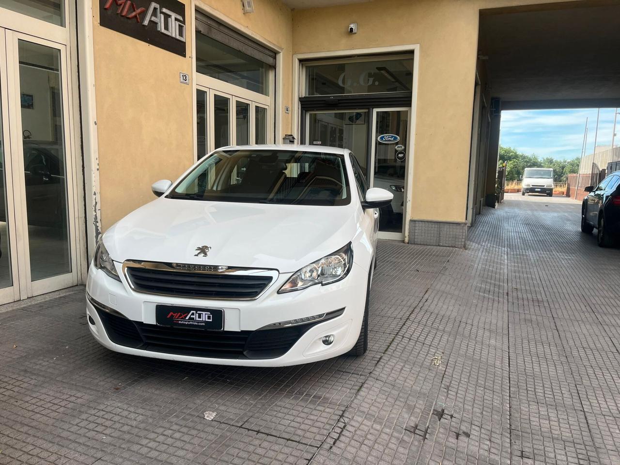 Peugeot 308 BlueHDi 120 S&S SW Business