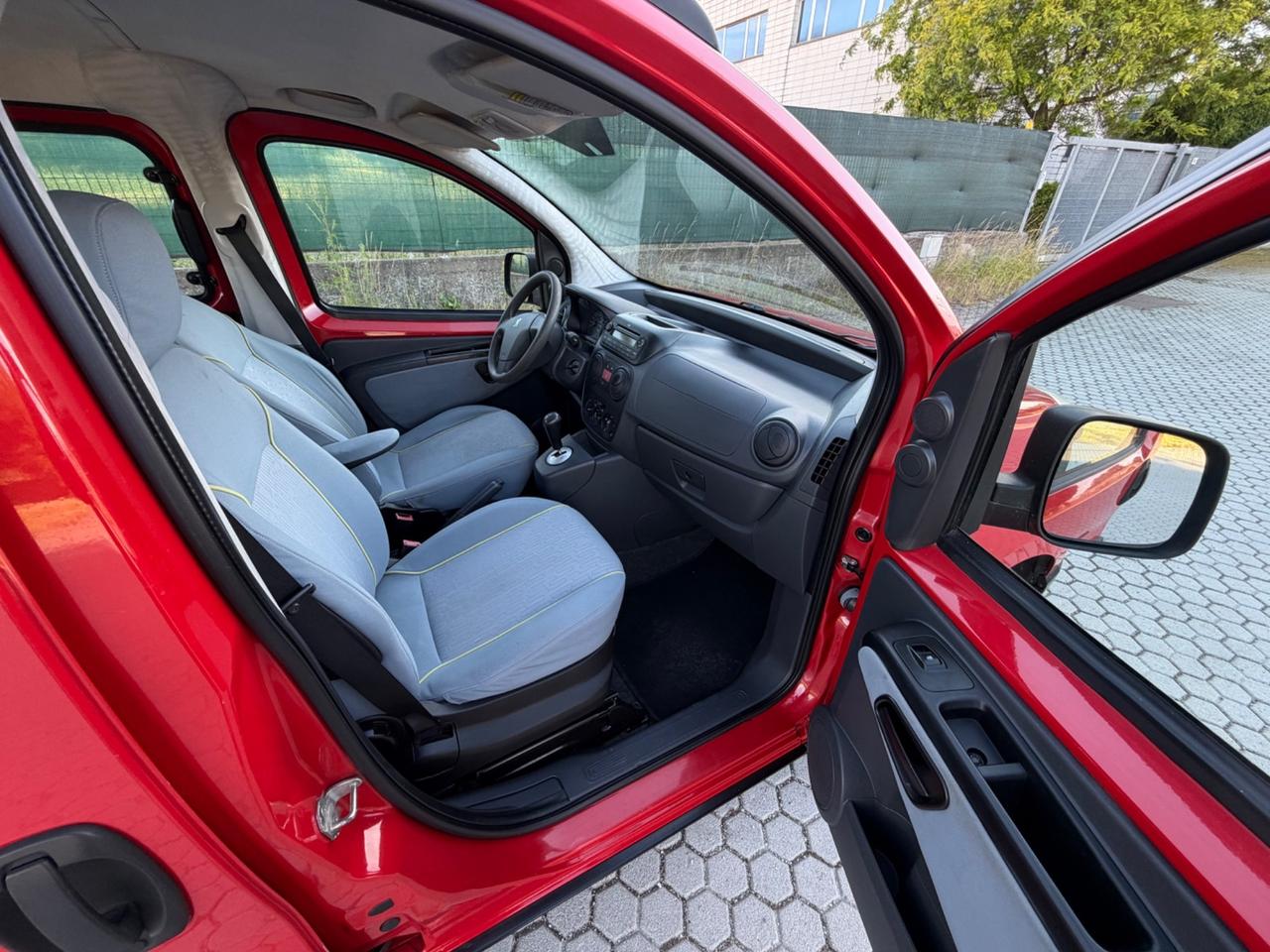 Peugeot Bipper Tepee 1.4 HDi 70CV Outdoor 2-Tronic