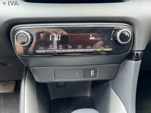 TOYOTA Yaris 1.5 Hybrid 5 porte