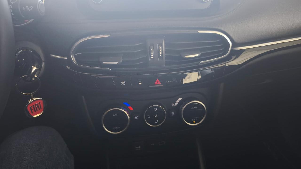 Fiat Tipo 1.6 Mjt S&S SW City Life