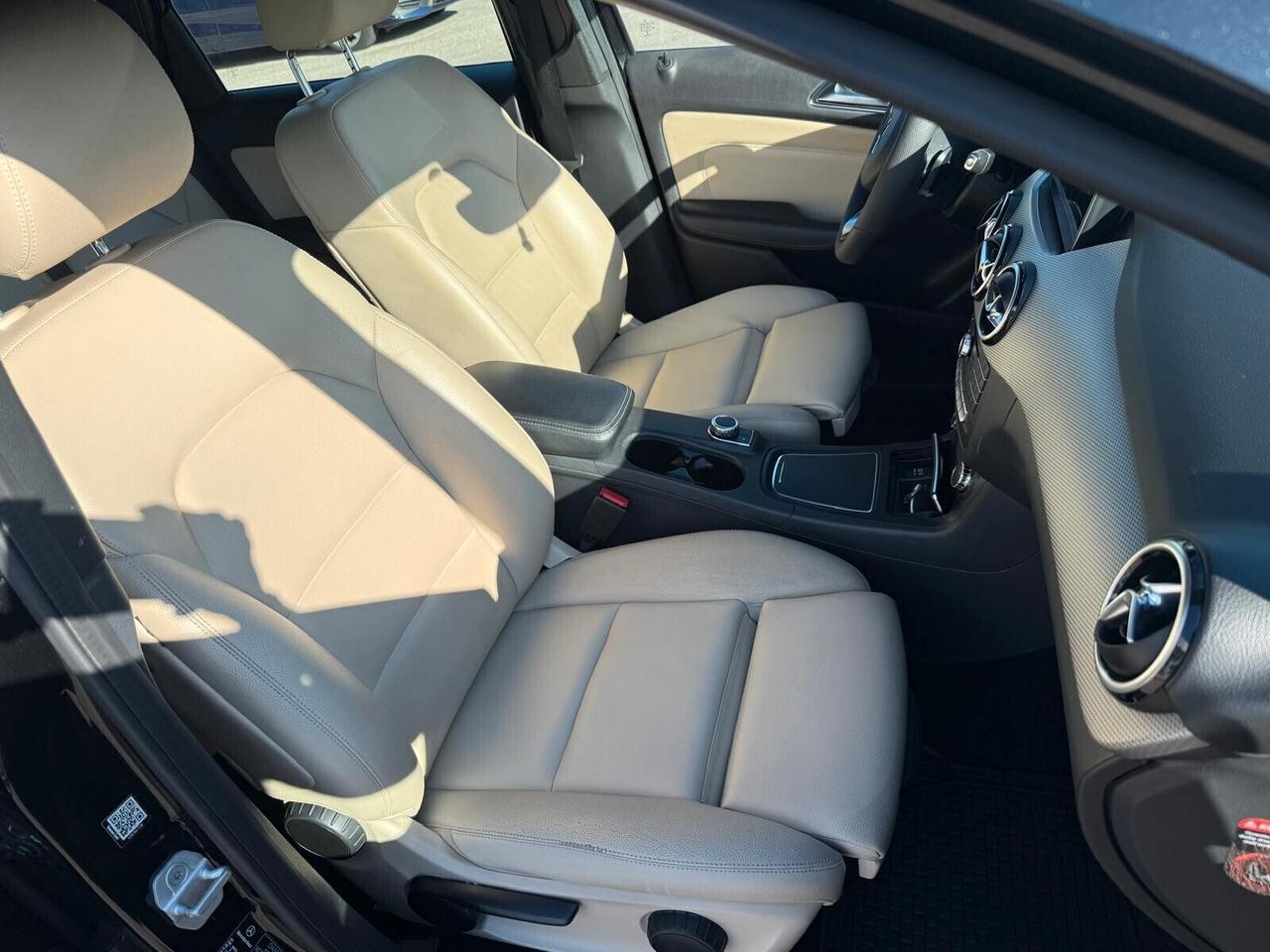 Mercedes-benz B 200 D SPORT LED/PELLE/NAVI/CAMERA IMPECCABILE AFFARE