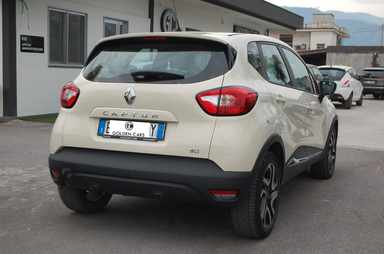 Renault Captur 1.5 dci 90CV Live S&S Uff Italy Navi Led USB Lega