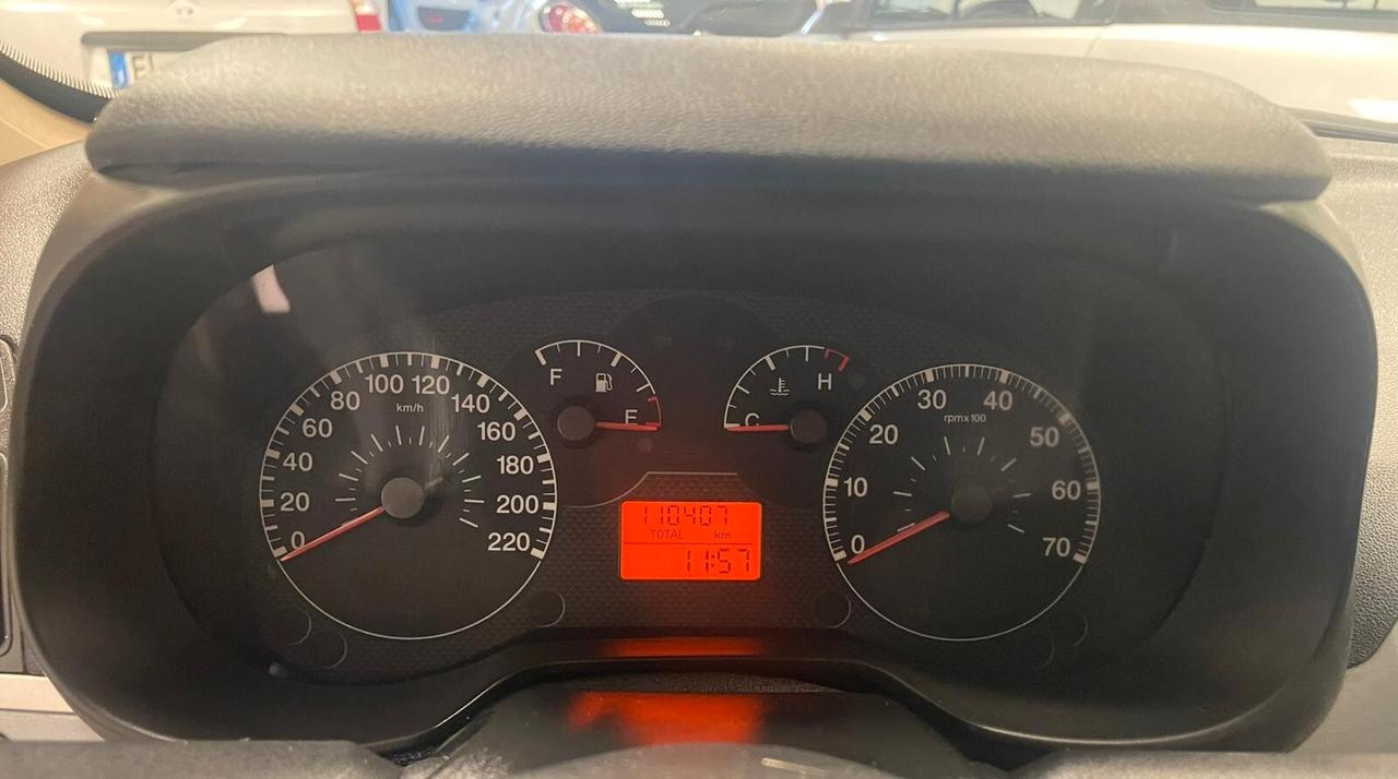 FIAT GRANDE PUNTO 1.2 - OK NEOPATENTATI - 110.000 KM ORIG