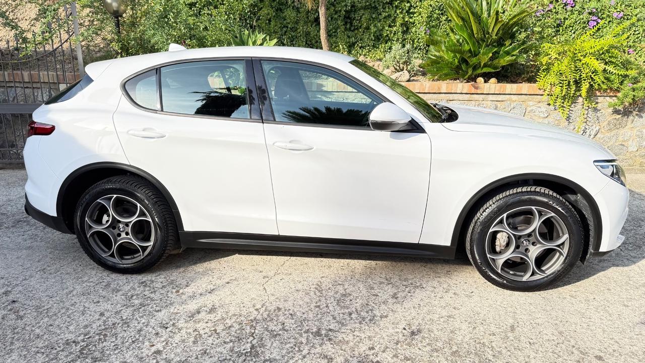 Alfa Romeo Stelvio 2.2 Turbodiesel 190 CV AT8 Q4 Super Business