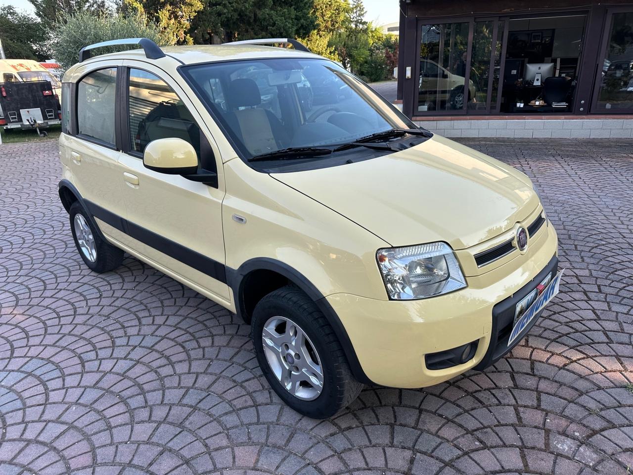 Fiat Panda 1.3 MJT 16V 4x4 IDONEA PER NEOPATENTATI PERMUTABILE