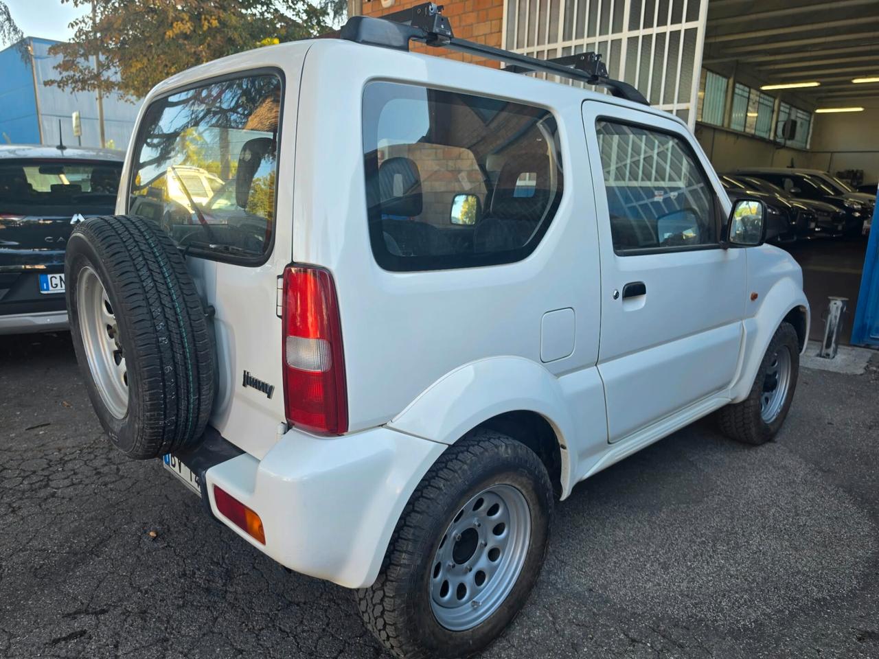 Suzuki Jimny 1.3i 16V cat 4WD JLX Special rate da 99,00