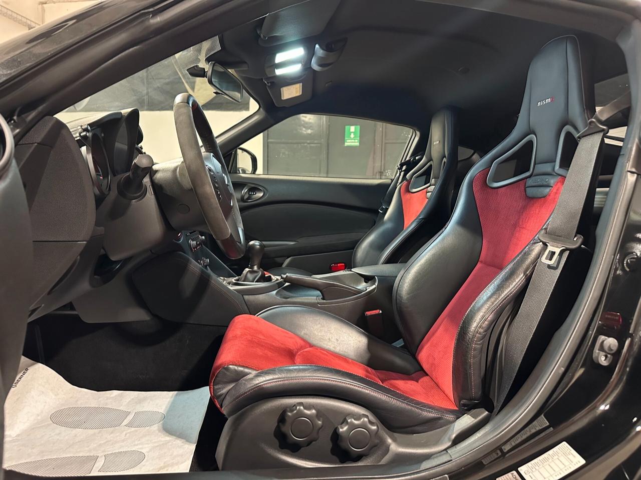 Nissan 370Z Coupe 3.7 V6 Nismo my16 - UNICO PROP. - SERVICE