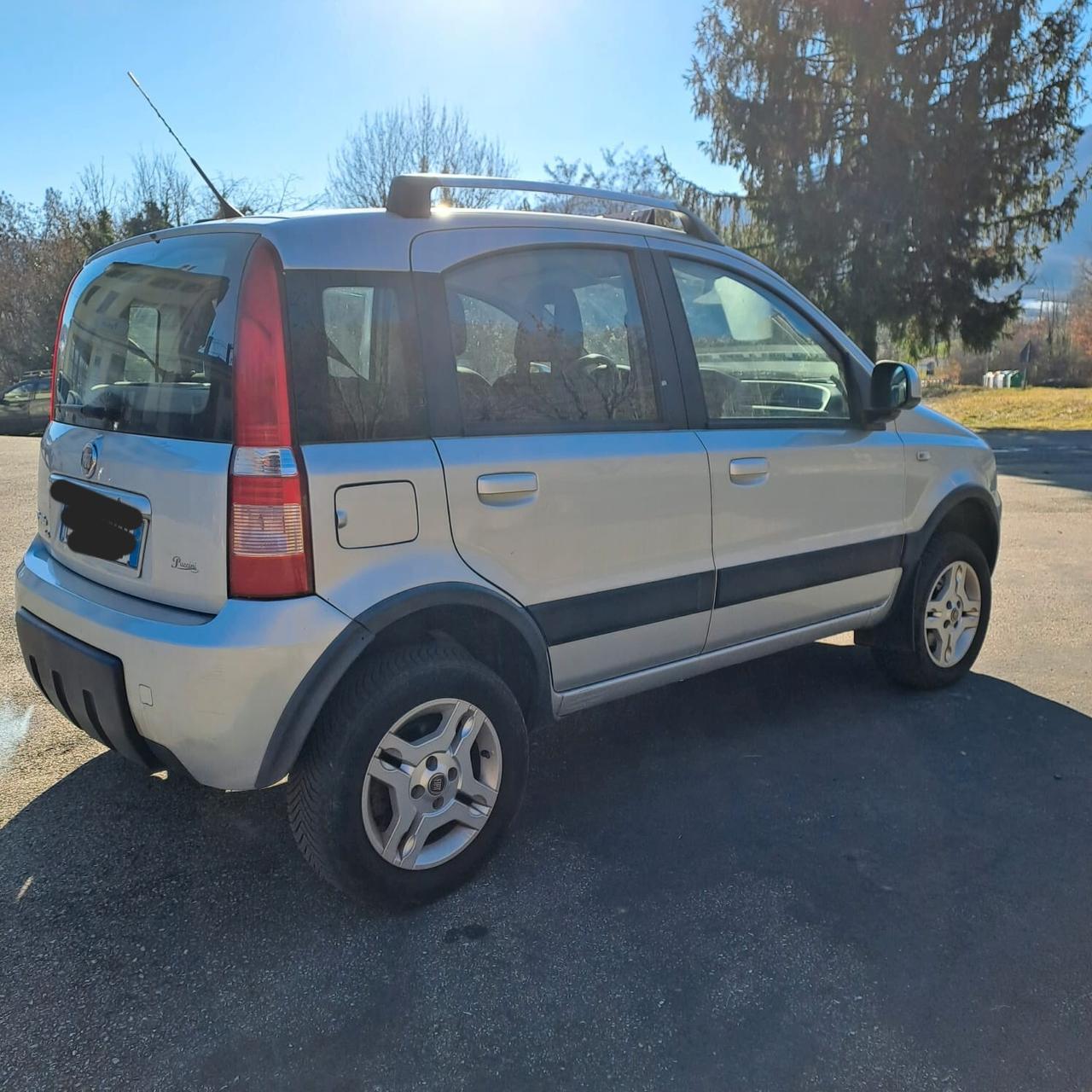 Fiat Panda 1.3 MJT 16V DPF 4x4 Climbing