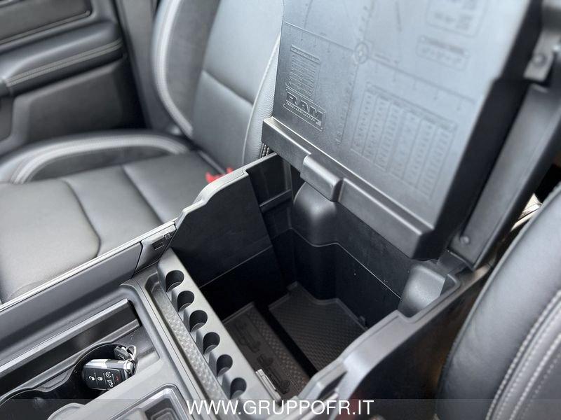 Dodge RAM RAM 1500 5.7L HEMI V8 eTORQUE REBEL G/T NETTO IVA