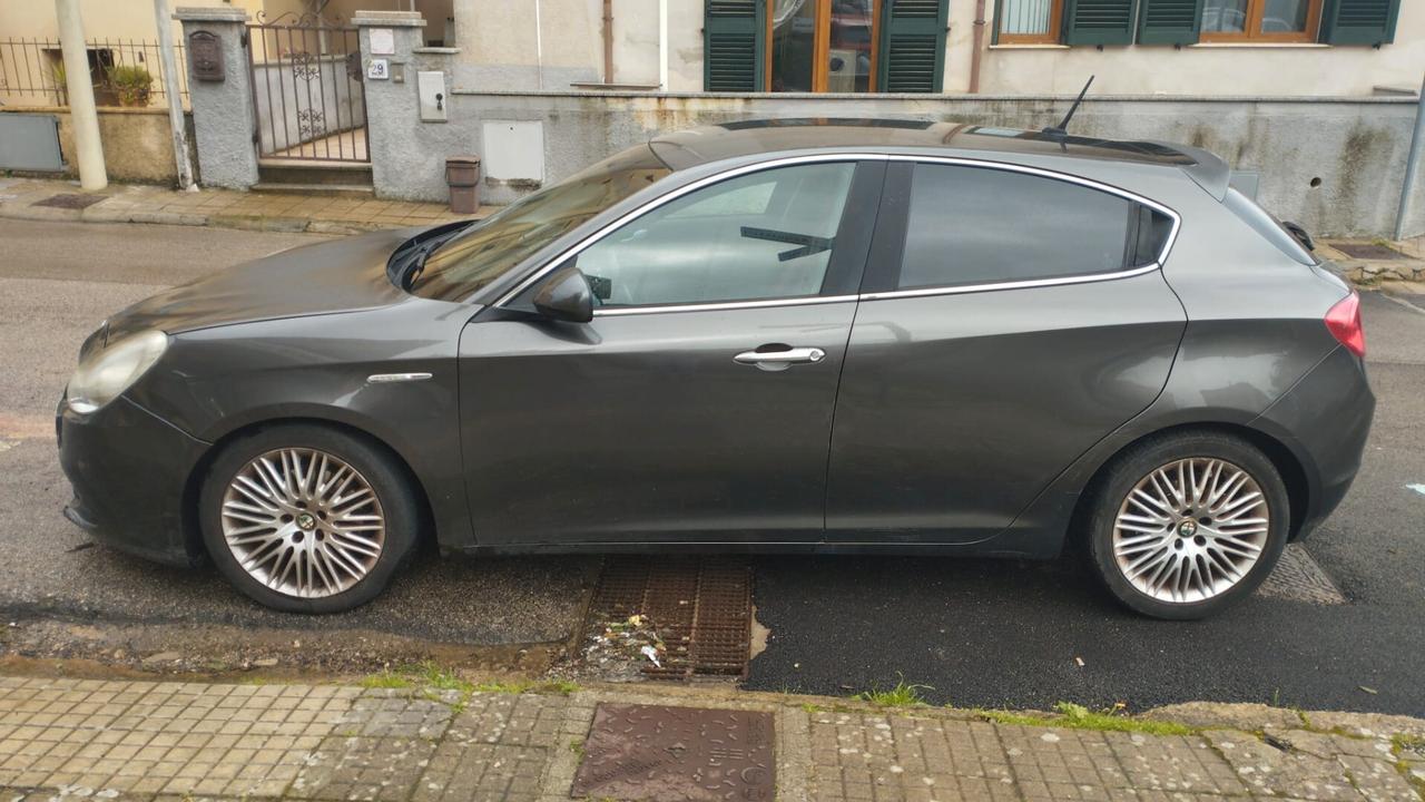 Alfa Romeo Giulietta 2.0 JTDm-2 170 CV Distinctive