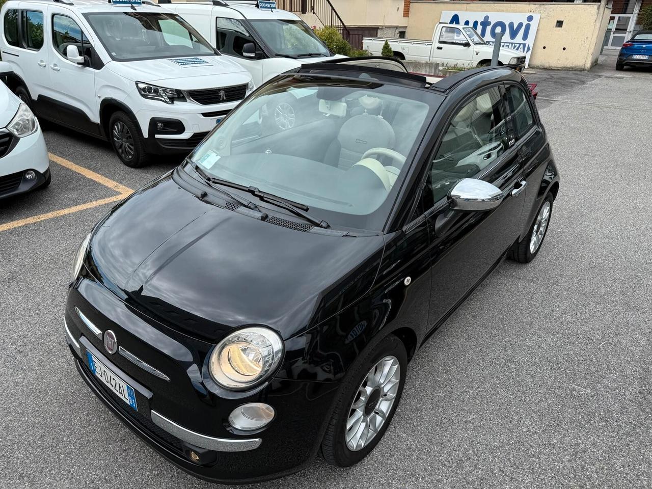 Fiat 500 Cabrio 0.9 TwinAir Turbo Lounge *Capote Rossa*
