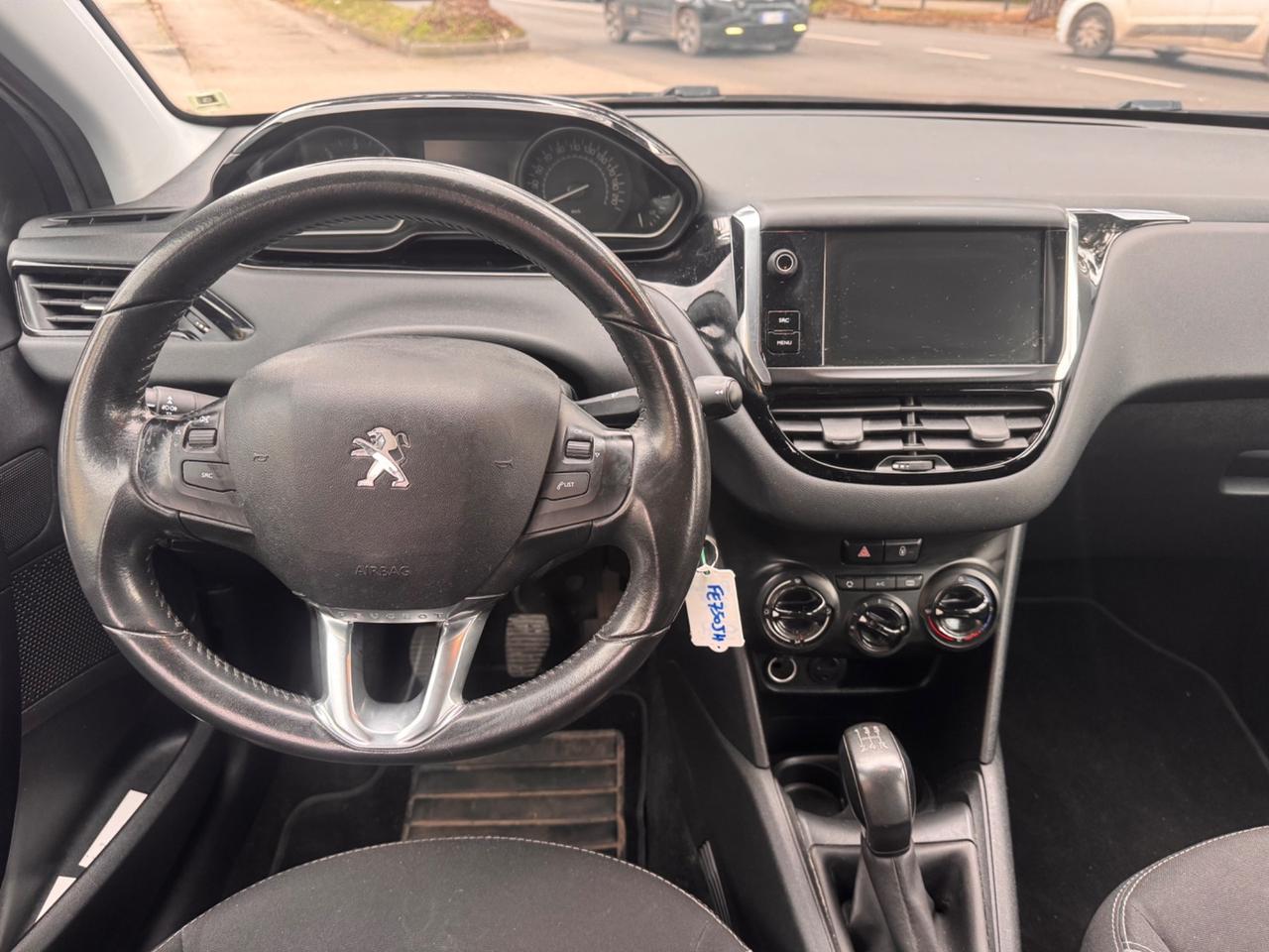 Peugeot 208 1.6 HDI Allure neopaten garanzia 12 m