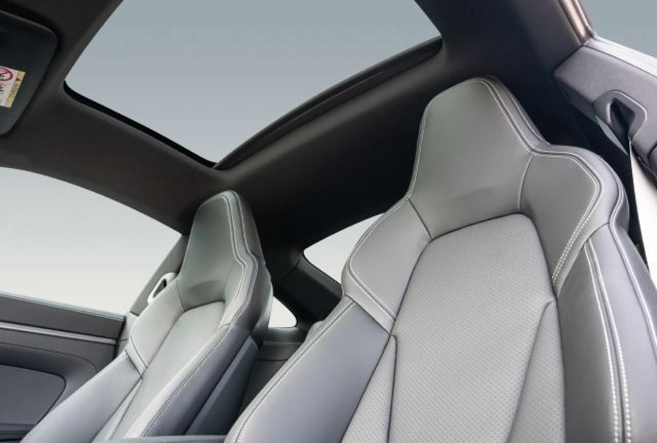 PORSCHE 911 Carrera*My2025-pelle-Matrix-tetto*