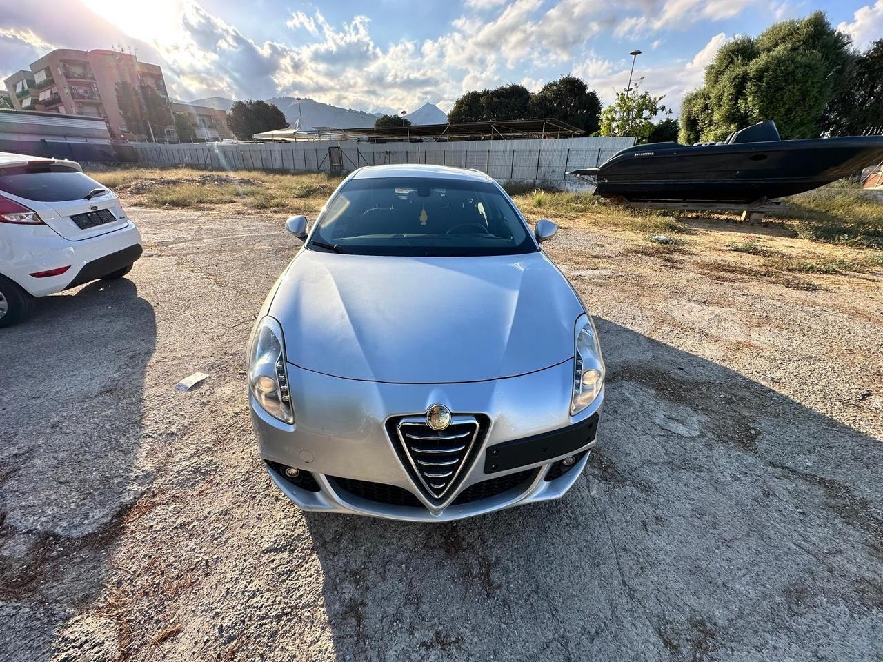 Alfa Romeo Giulietta 1.6 JTDm-2 105 CV Distinctive