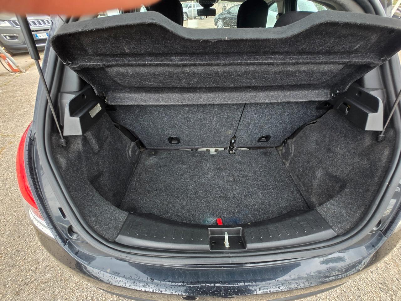 Lancia Ypsilon 1.2 69 CV Diva del 2011