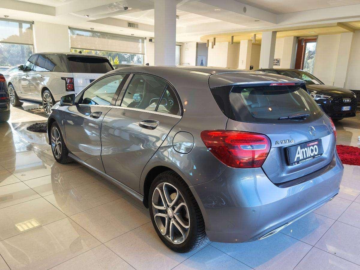 Mercedes-Benz A 180 d Sport Navi/Retro