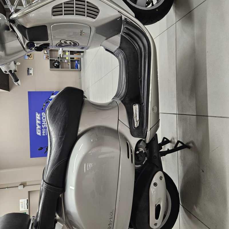 Vespa Granturismo 200 L - 2003