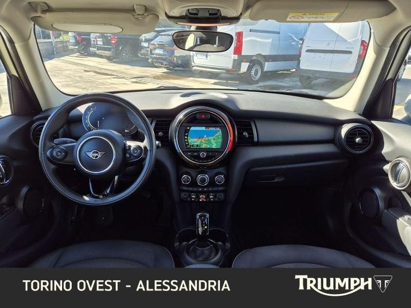 MINI Mini 5 porte Mini 5p 1.5 One Baker Street 102cv auto