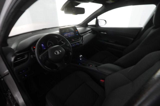 TOYOTA C-HR C-HR 1.8 Hybrid E-CVT Active
