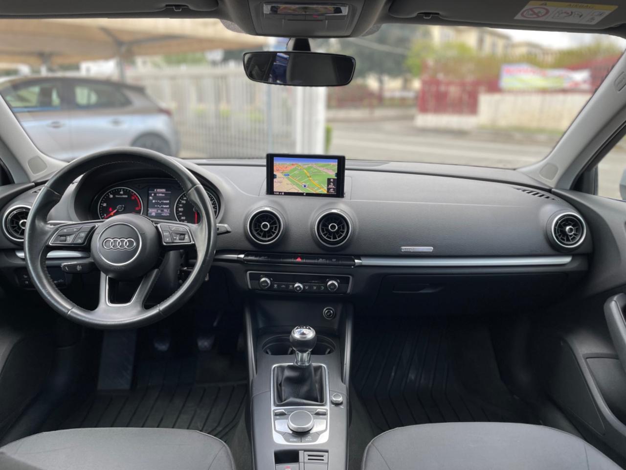 Audi A3 SPB 1.6 TDI 116 CV Business